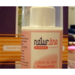 Naturane Crème De Jour Protectrice Au Lait D'Anesse - 30 Ml - 30 %